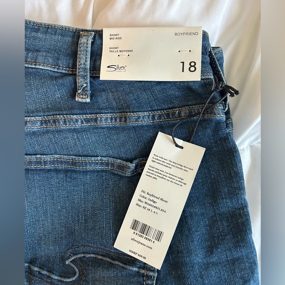 NWT Women's Plus Size Silver Boyfriend Mid Rise Short plus size 18 - Picture 6 of 8